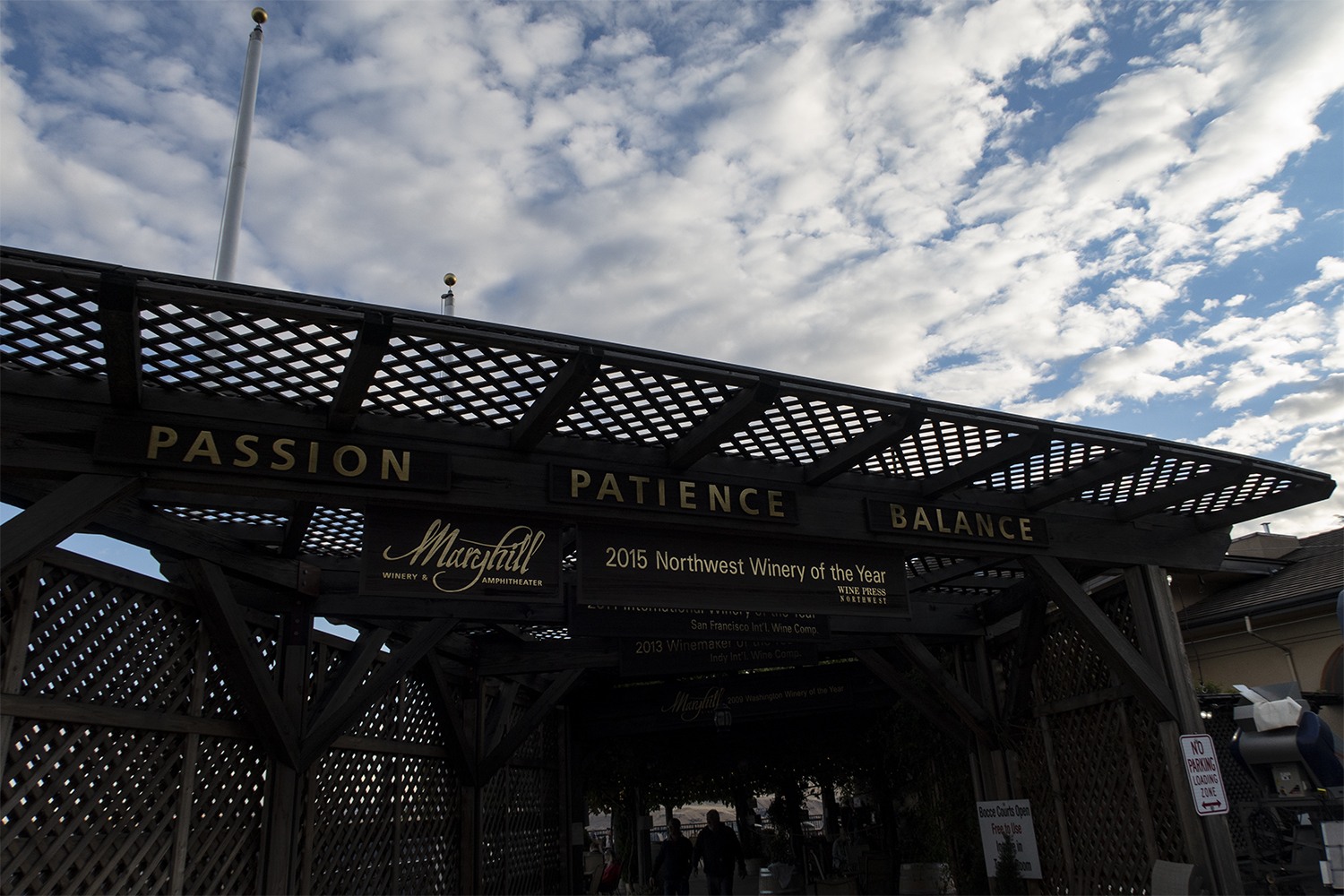 maryhill winery entrance