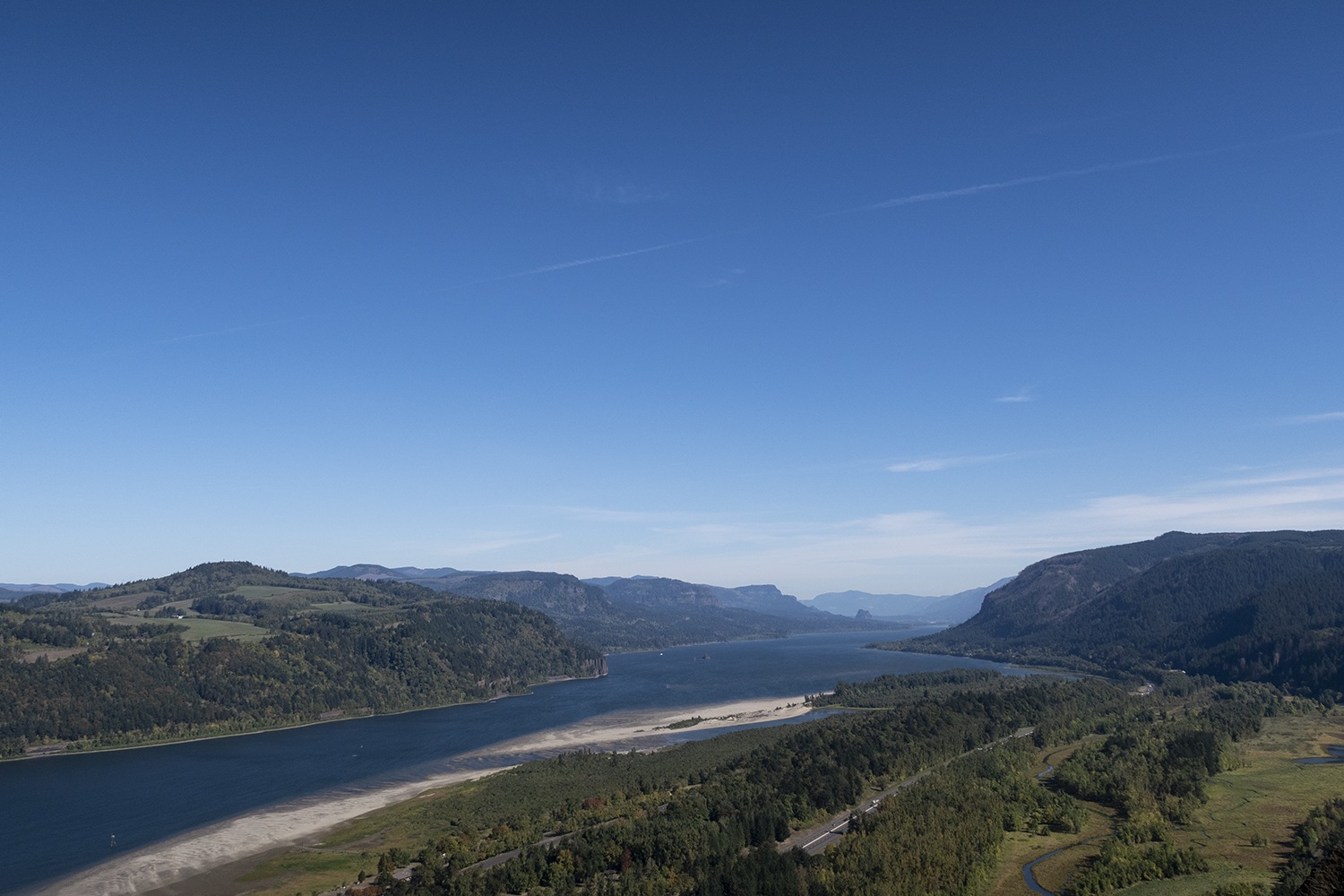 view of the columbia river gorge from vista house